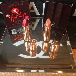Hot lips celebrity lipsticks charms 2 brand new